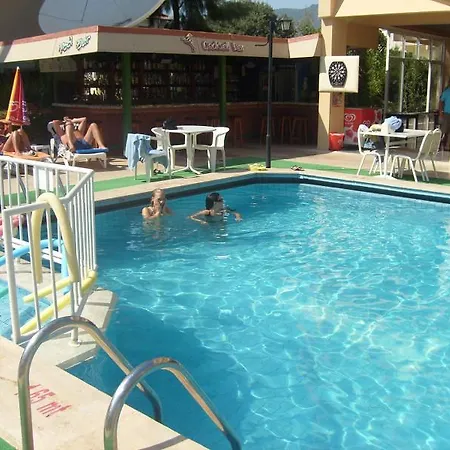 Salute 2* Marmaris